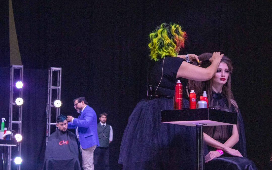 Farouk presenta a Sandra Fimbres y su show “Aristo-chic” en EBS 2022