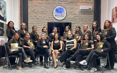 ¡Un Éxito Rotundo! Master Class de Alto Peinado by Hadassah Salam en Puebla